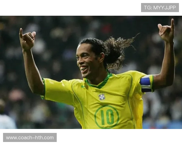 足球历史十大神级球星排名 盘点最具影响力的传奇人物与精彩瞬间